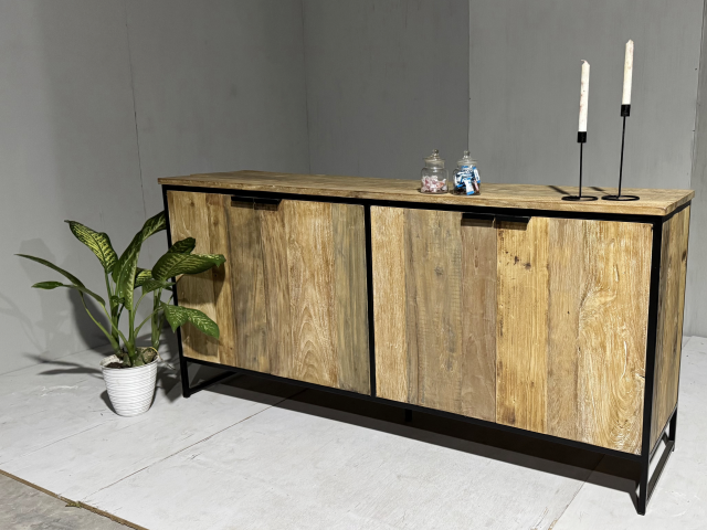 SIDEBOARD 4 DOORS